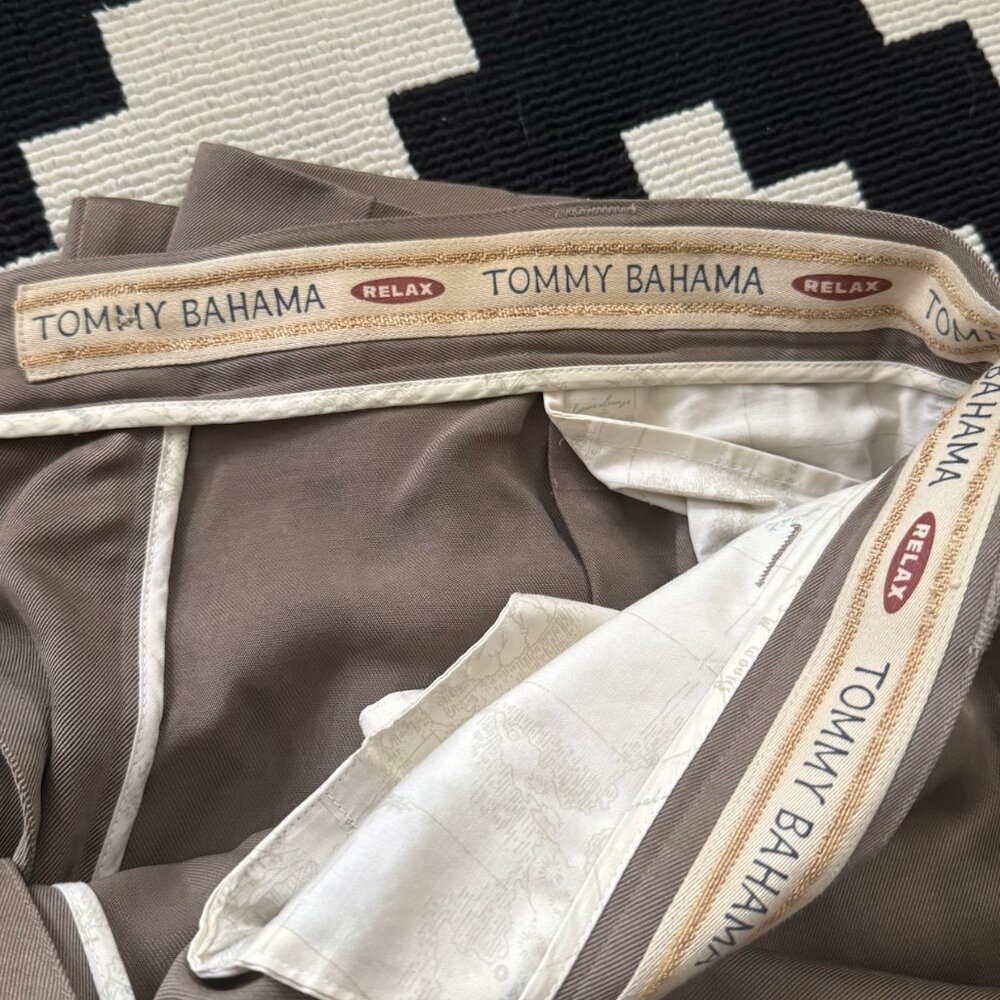 Men's Tommy Bahama Relax 100% Silk Pants - Picture 2 of 4